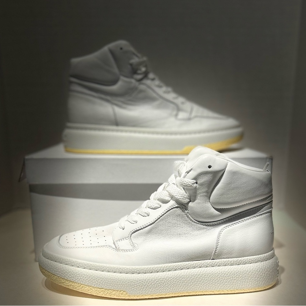 MM6 Maison Margiela • White Basketball Sneaker